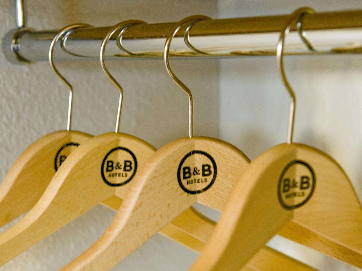B&B Hotel Frejus Puget-Sur-Argens Bagian luar foto