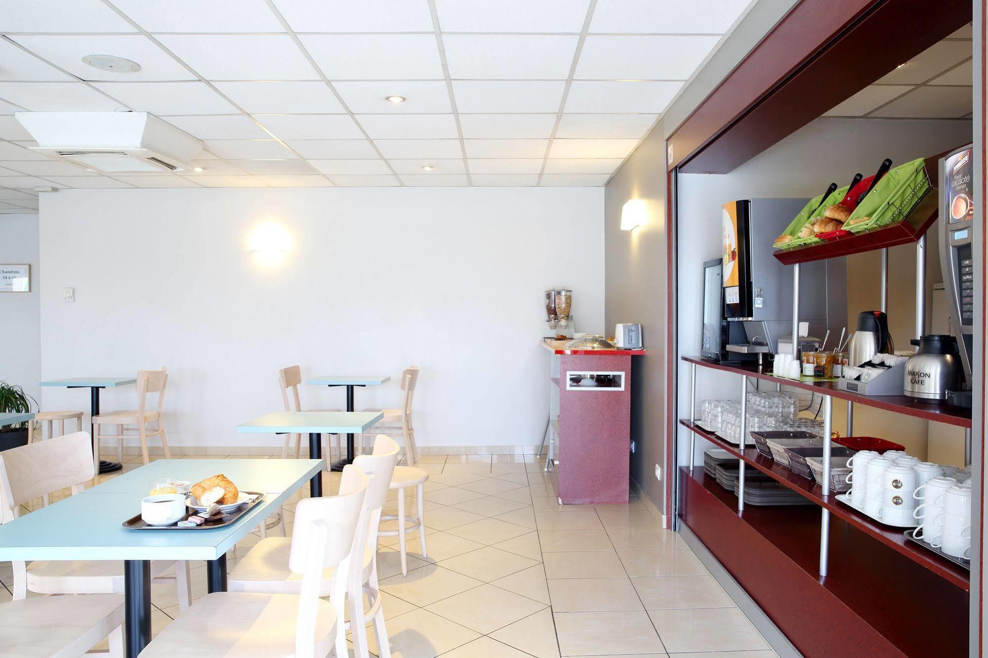 B&B Hotel Frejus Puget-Sur-Argens Bagian luar foto
